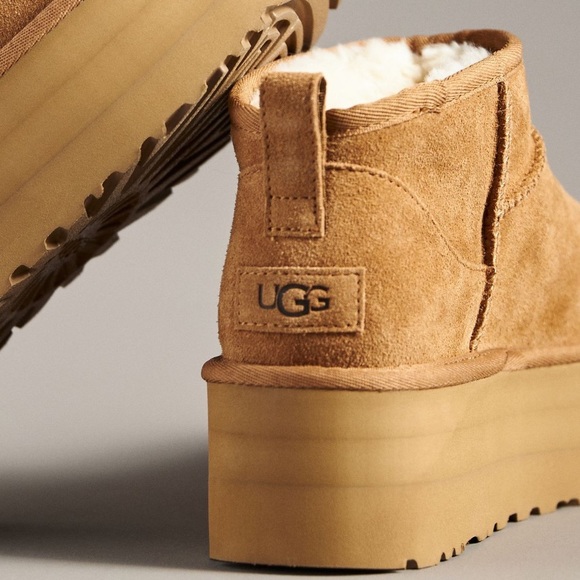 NWT Platform Ugg’s - Picture 2 of 6